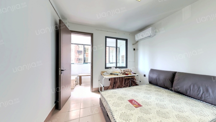 东泰新村二手房实景图