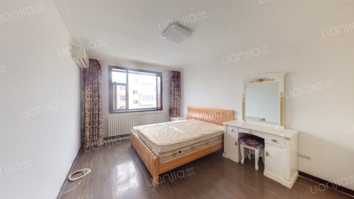 春郊路二手房实景图