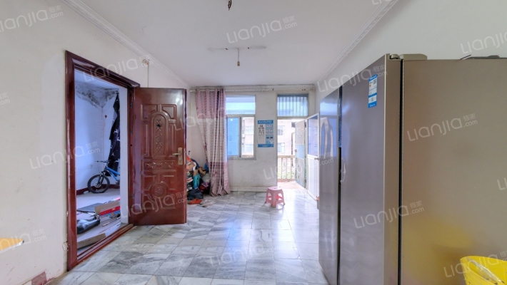 财校家属院职工宿舍楼二手房实景图