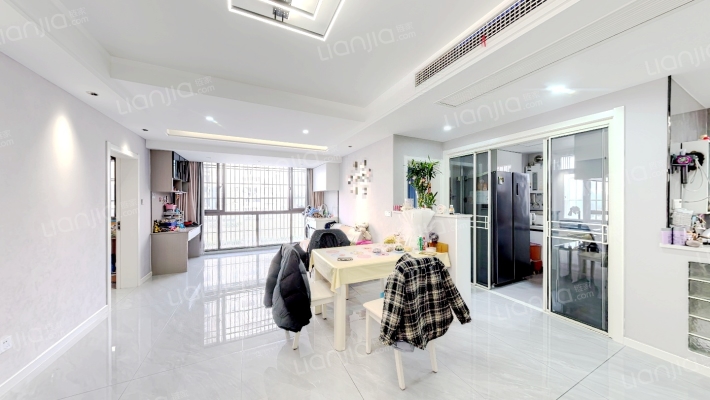 金山嘉苑二区二手房实景图