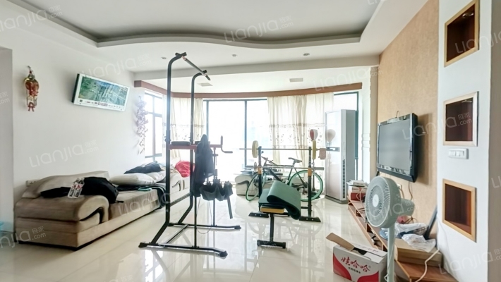 世贸滨江花园二手房实景图