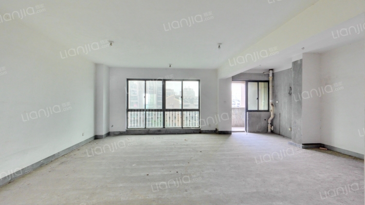 尚水名都二手房实景图