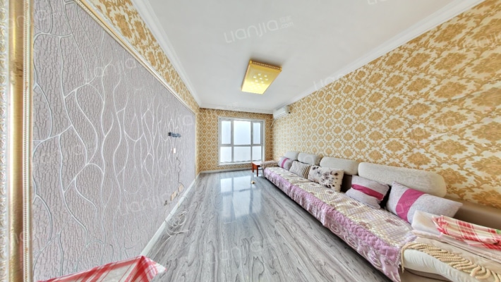 海湾新城五期二手房实景图