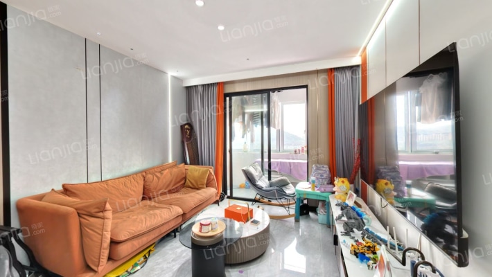 鹅境雅园二手房实景图