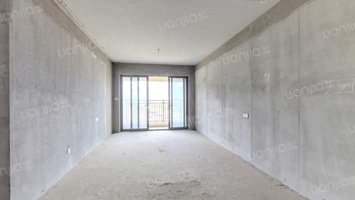 碧桂园·玫瑰臻园二手房实景图