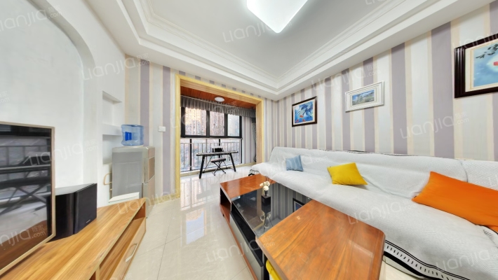 绿地国际花都三期二手房实景图