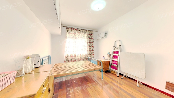 廊后街二手房实景图