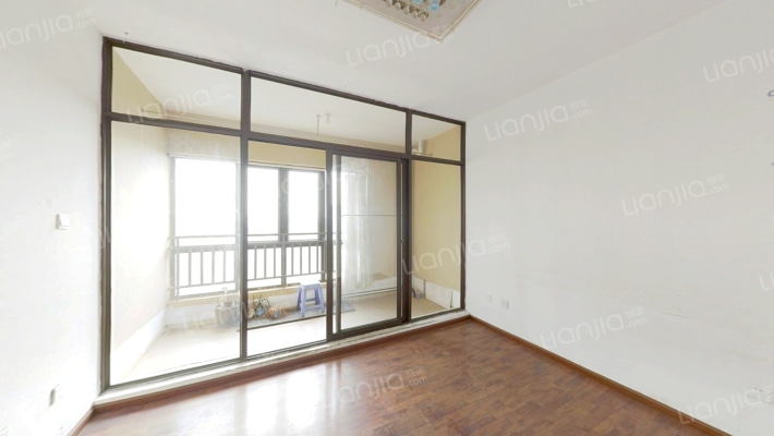 英茂华府二手房实景图