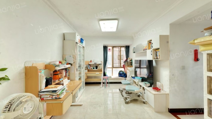 华景新城逸宁居二手房实景图