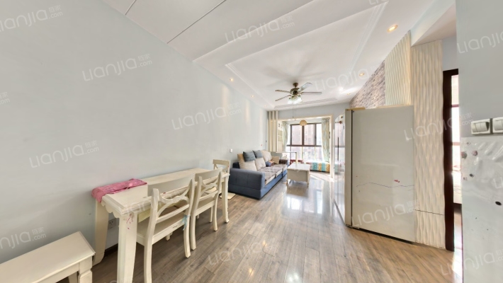 保利香槟光华二手房实景图