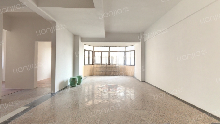 雅园大厦二手房实景图