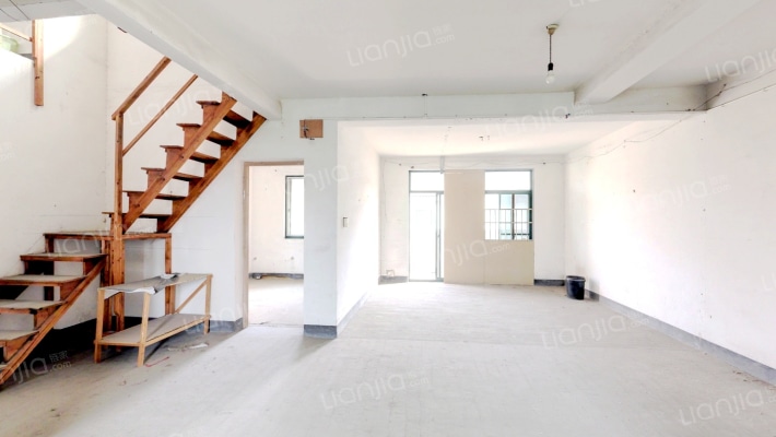 霞村小区二手房实景图