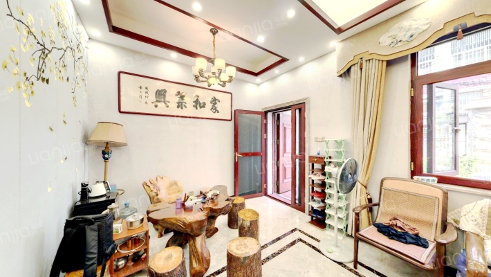 庆丰路花苑新村二手房实景图