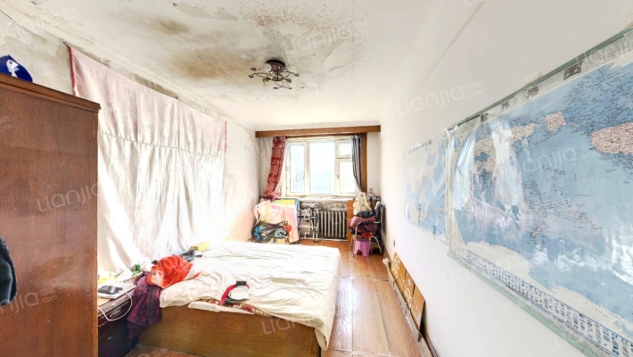 朝一中家属楼二手房实景图