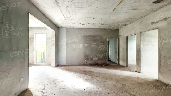 滨水天悦二手房实景图