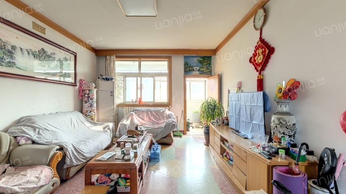 市建委家属院二手房实景图