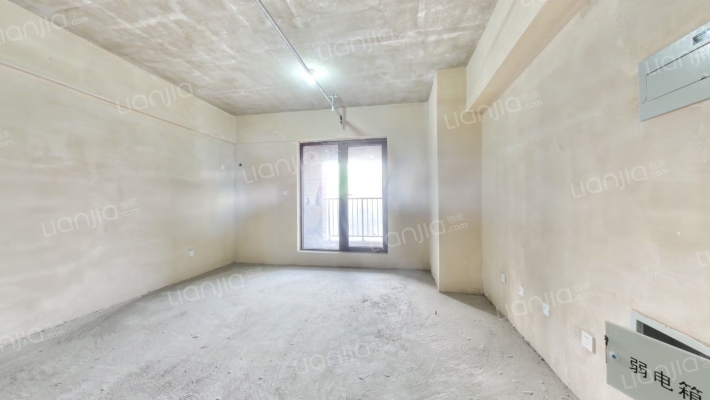 凤凰大都汇二手房实景图