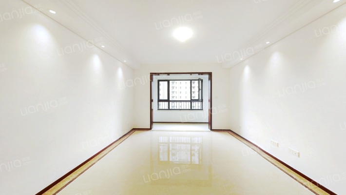 仁恒公园四季二手房实景图