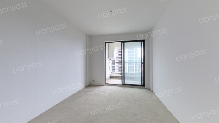 武汉蔡甸吾悦广场二手房实景图