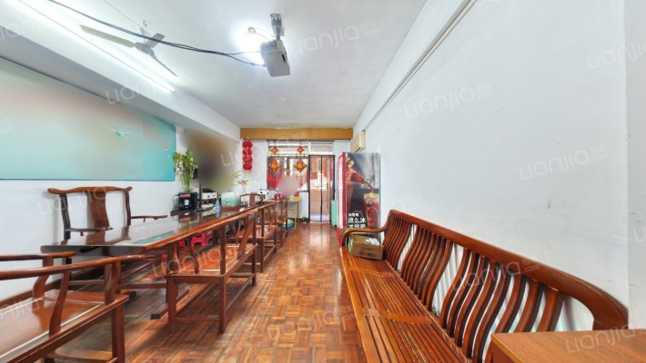 西湖小区二手房实景图