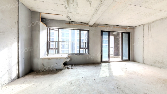 光谷正荣府二手房实景图