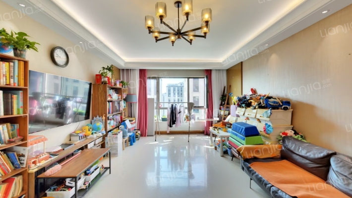 金茂逸墅二手房实景图