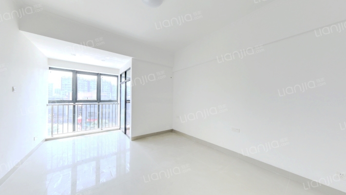 鹏瑞公馆二手房实景图