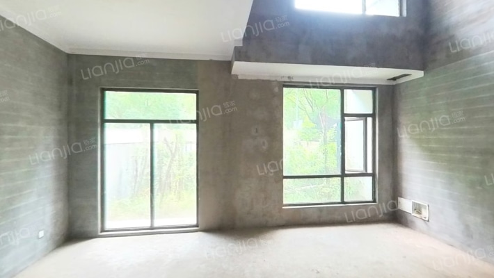 紫金湾D区二手房实景图