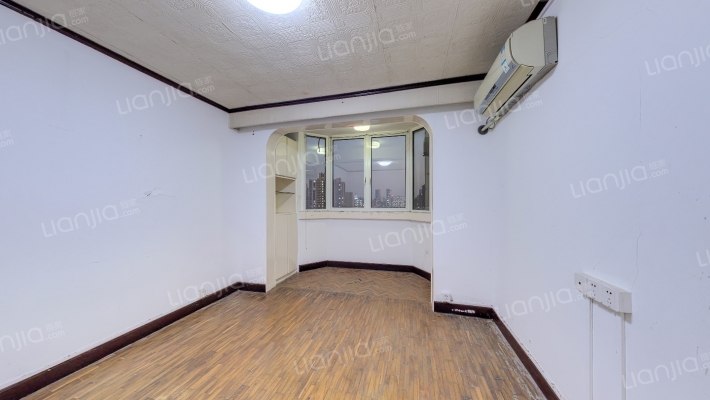 青松小区二手房实景图