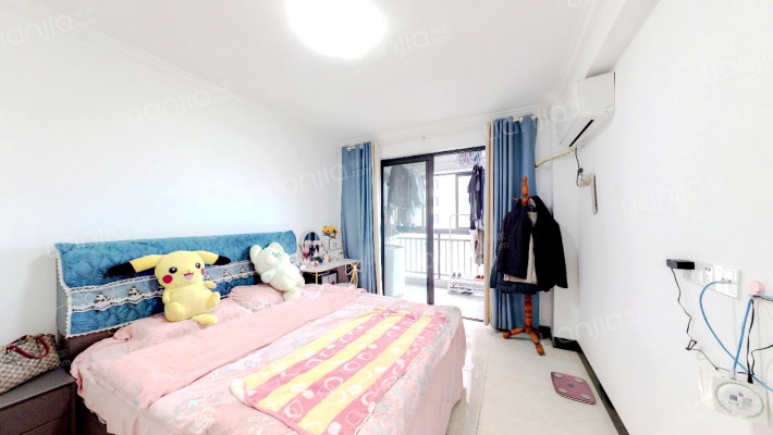 临和家苑南区二手房实景图