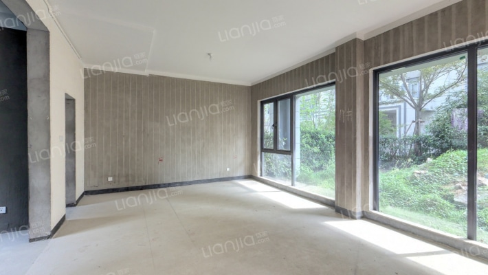 新鸿大隐湾二手房实景图