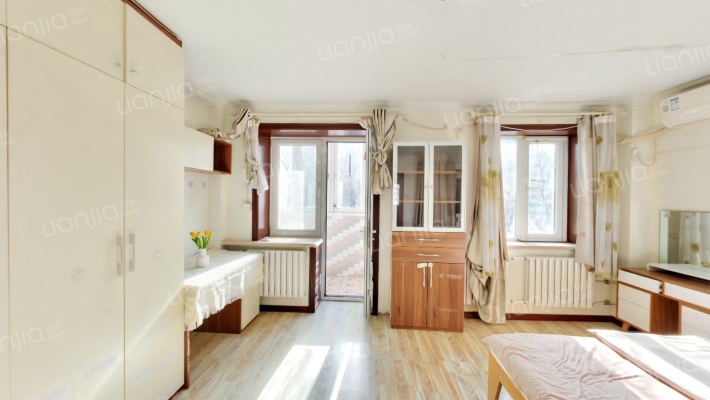 八里庄北里1号院二手房实景图