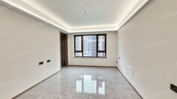 万科西宸之光二手房实景图