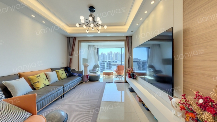 麓云二手房实景图