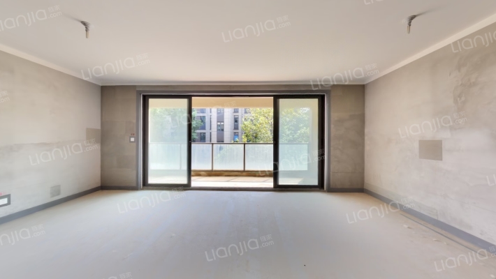 鸿园玫瑰园二手房实景图