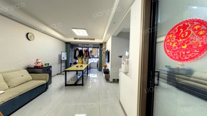 伊顿蓝庭二手房实景图