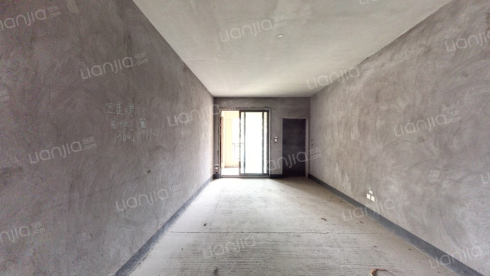 新鸥鹏教育城一期二手房实景图