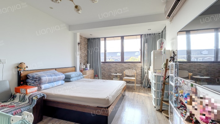 莲花公寓(普陀)二手房实景图