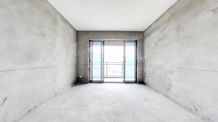 绿地公园里B组团二手房实景图