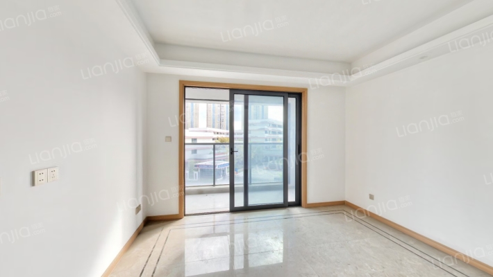 招商德信博悦湾二手房实景图