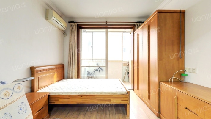 民心小区二手房实景图