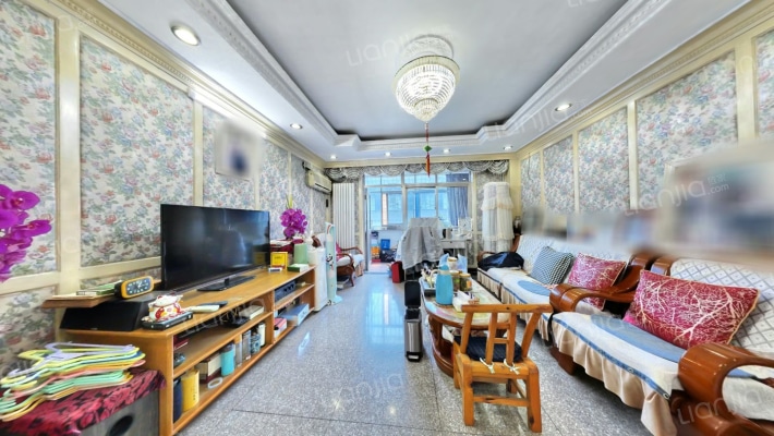 白云小区二手房实景图