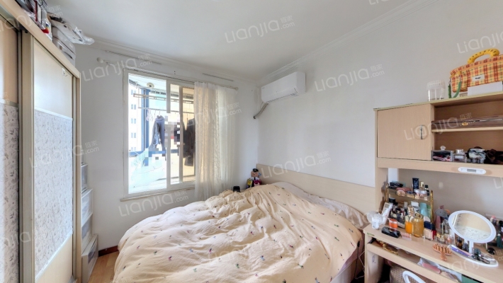 天道俪晶国际公寓二手房实景图