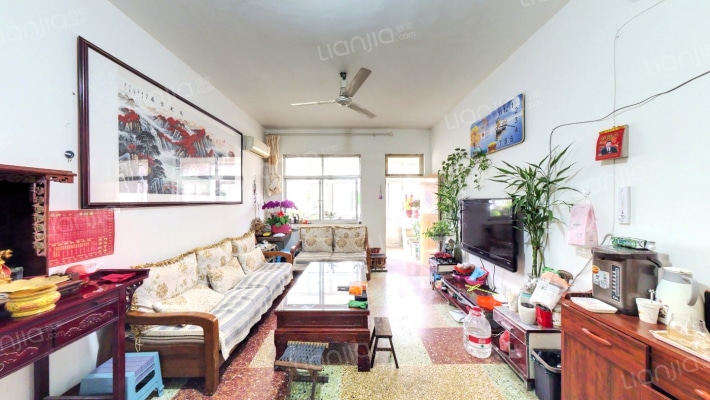 十六里河镇东河村女儿楼二手房实景图