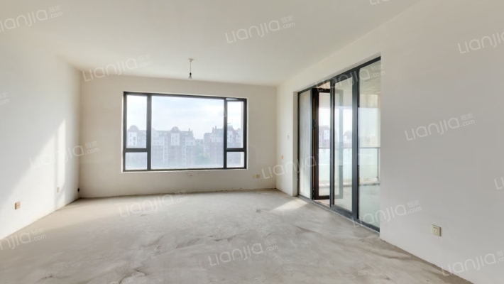 东湖大郡二期二手房实景图