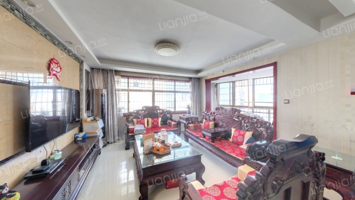 海旭公寓二手房实景图