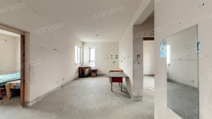 军嶂新村二手房实景图