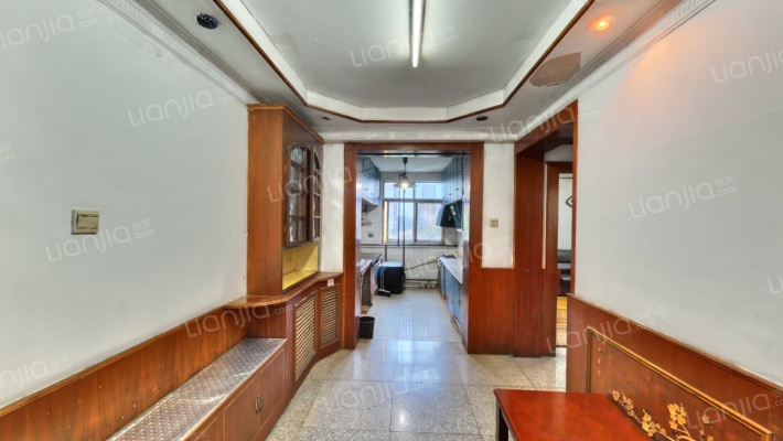 桃农小区二手房实景图