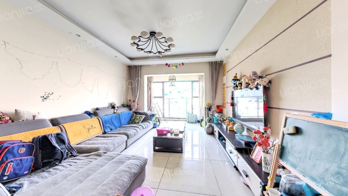 龙湖水晶郦城二手房实景图