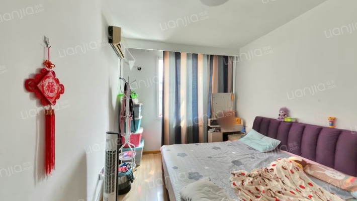 洪楼小区南区二手房实景图